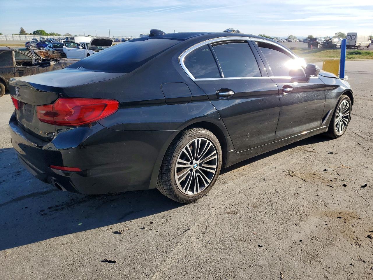 2017 BMW 5 SERIES