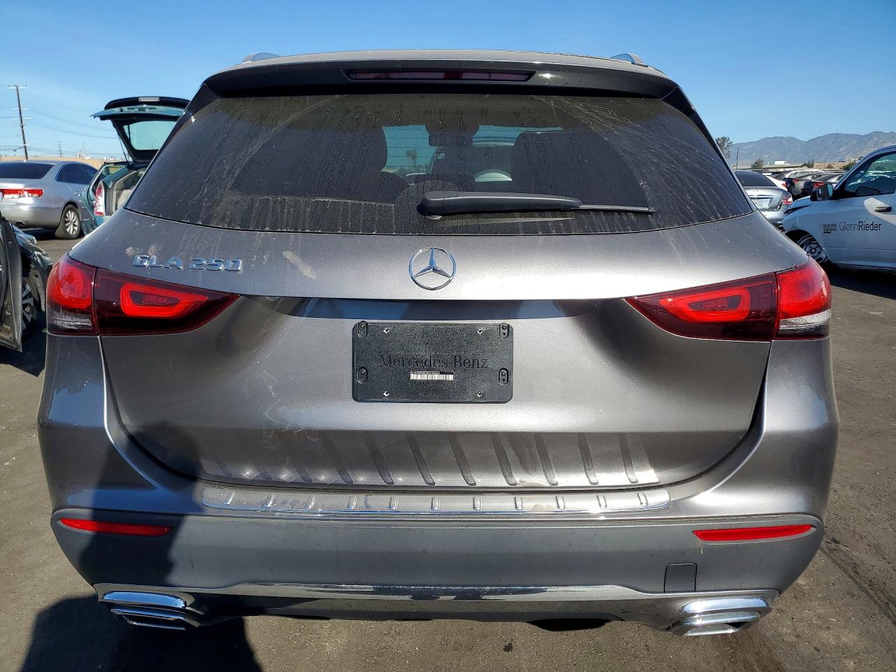 2021 MERCEDES-BENZ GLA-CLASS