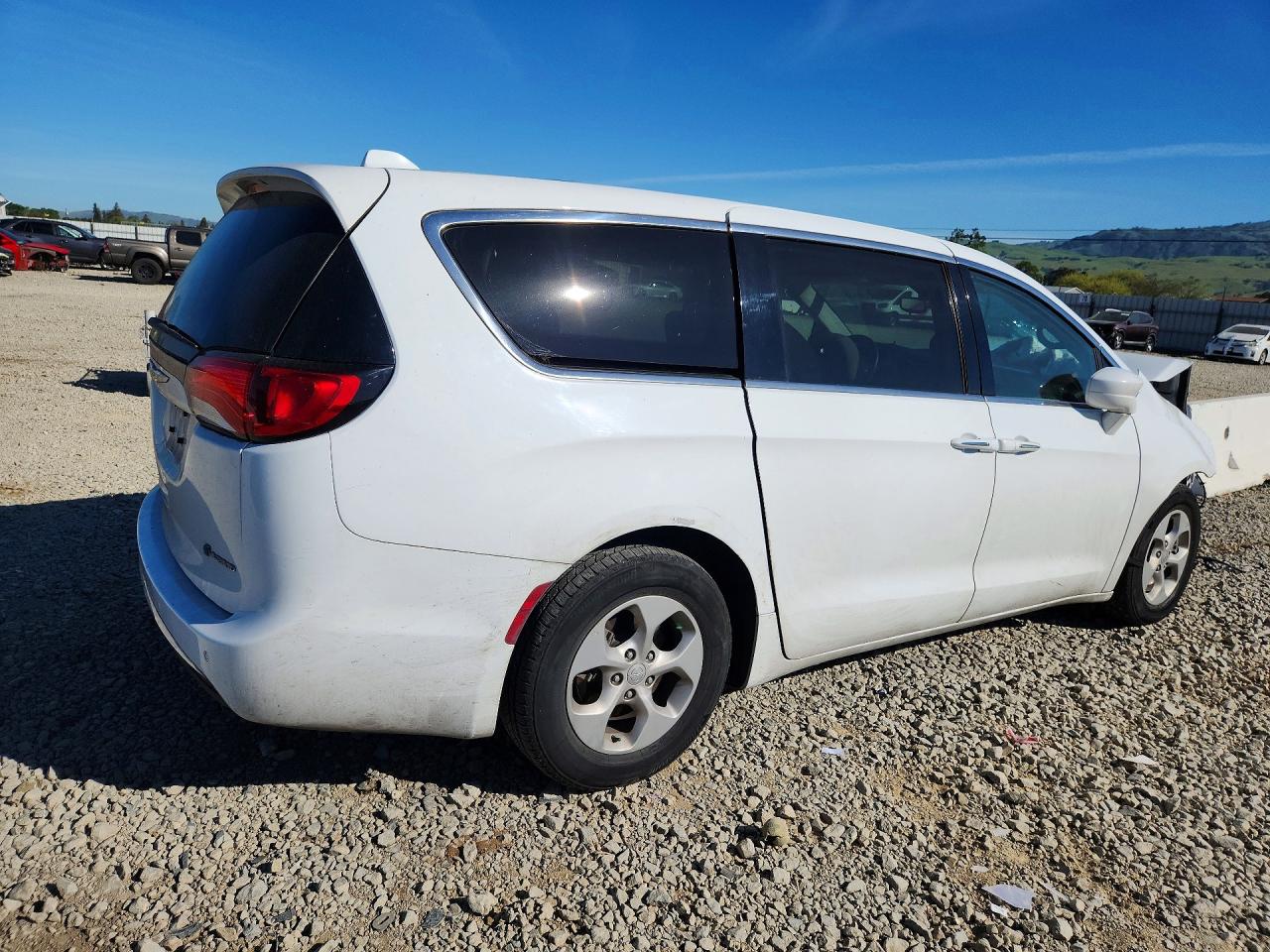 2018 CHRYSLER PACIFICA