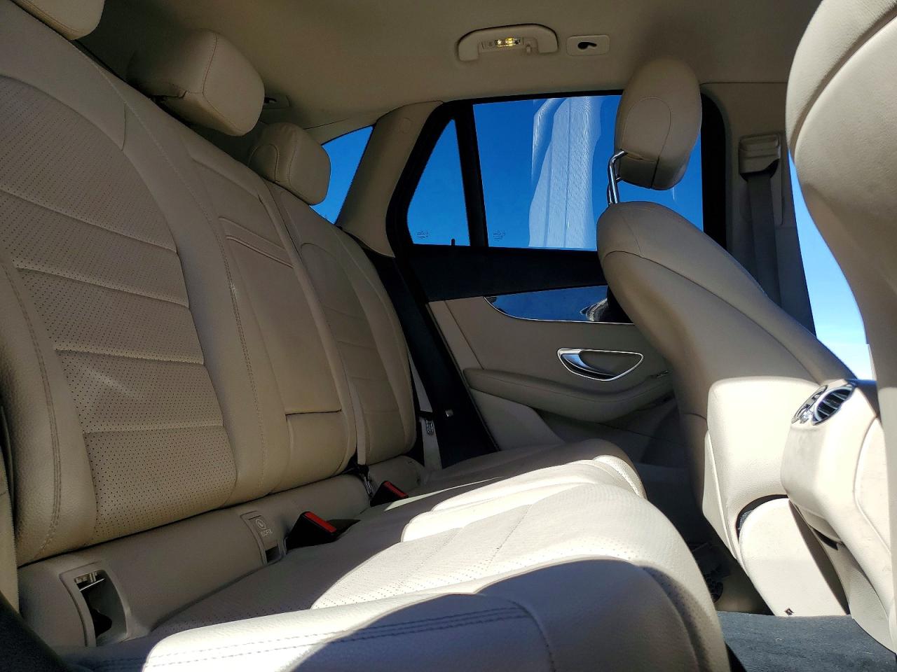 2016 MERCEDES-BENZ GLC-CLASS