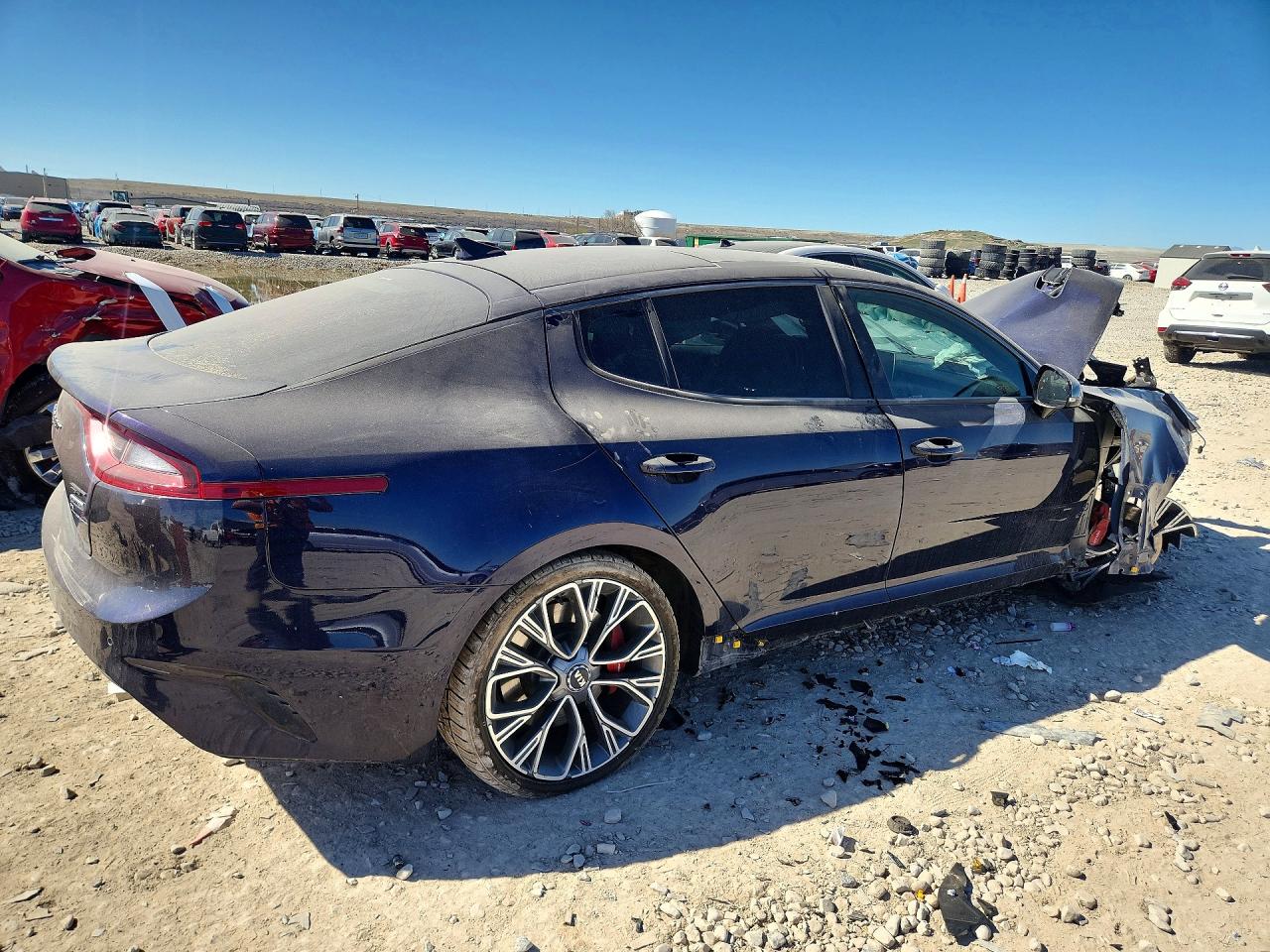 2020 KIA STINGER