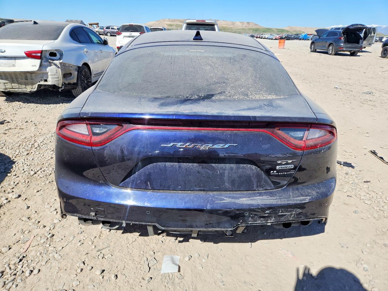 2020 KIA STINGER