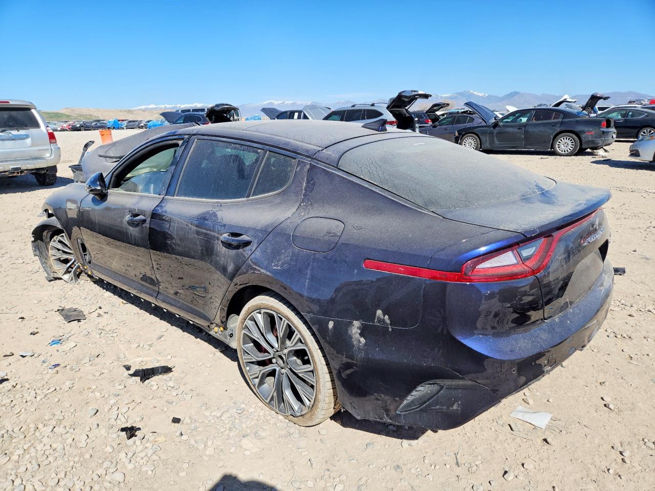 2020 KIA STINGER