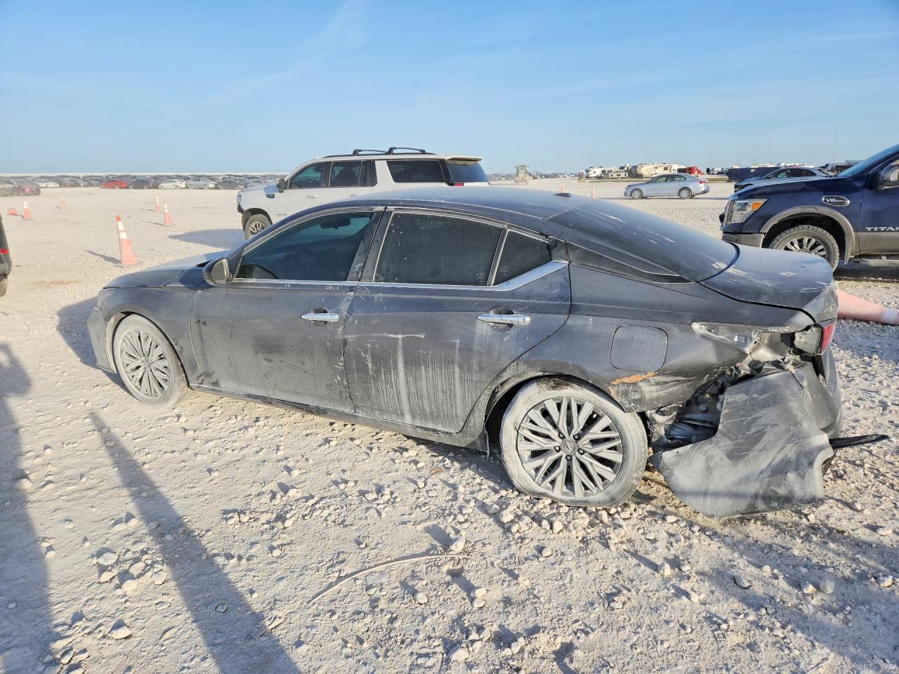 2024 NISSAN ALTIMA