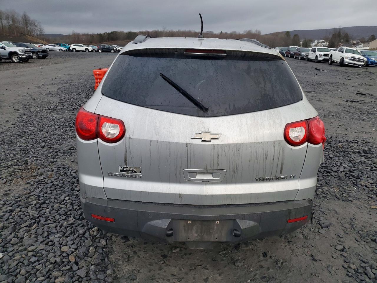 2010 CHEVROLET TRAVERSE