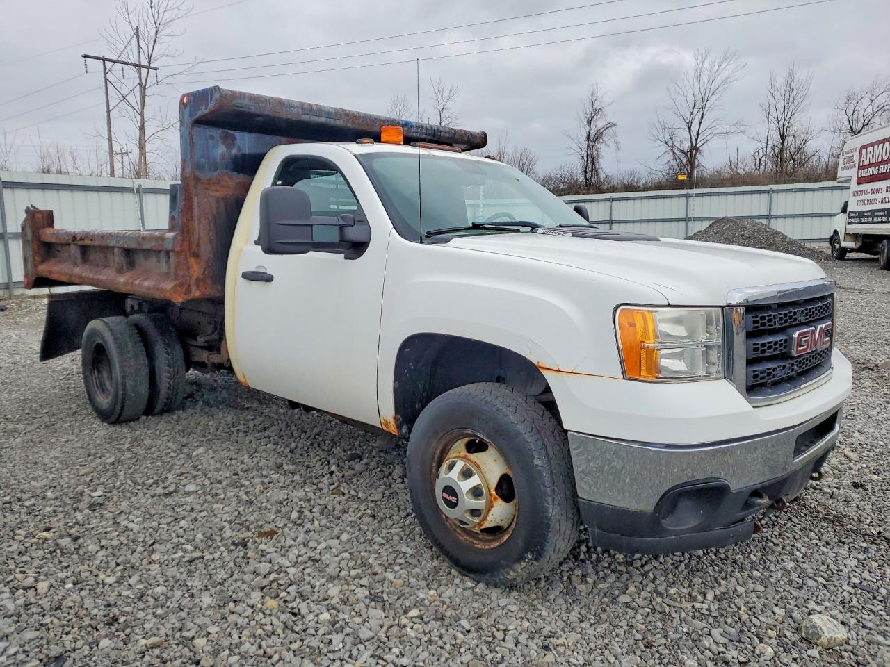 2013 GMC SIERRA