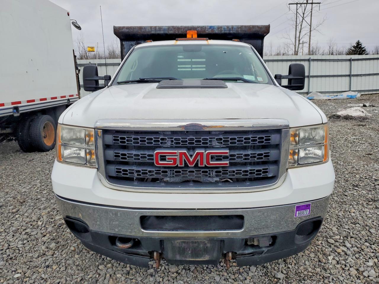2013 GMC SIERRA