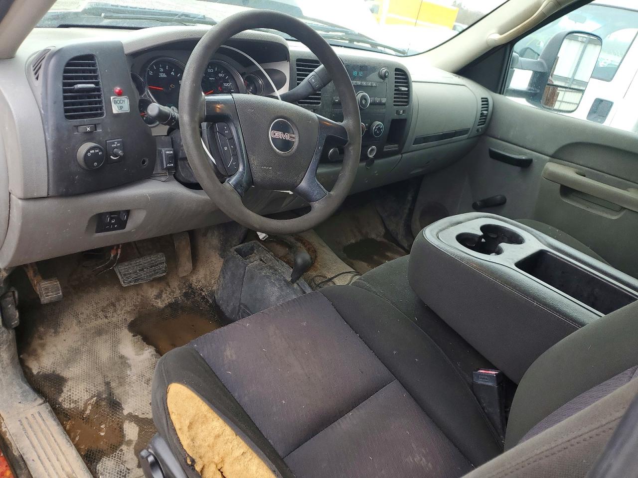 2013 GMC SIERRA