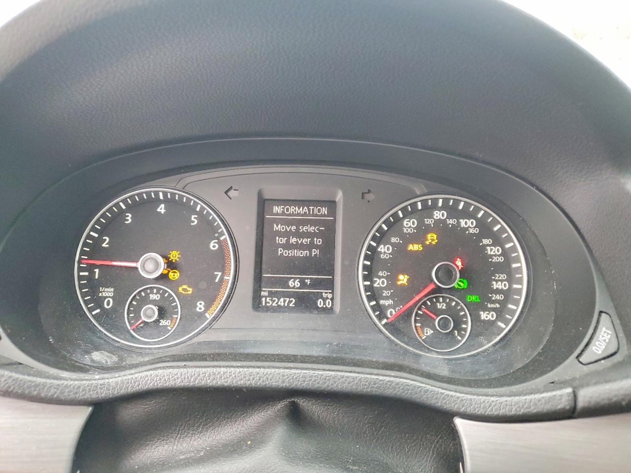 2014 VOLKSWAGEN PASSAT