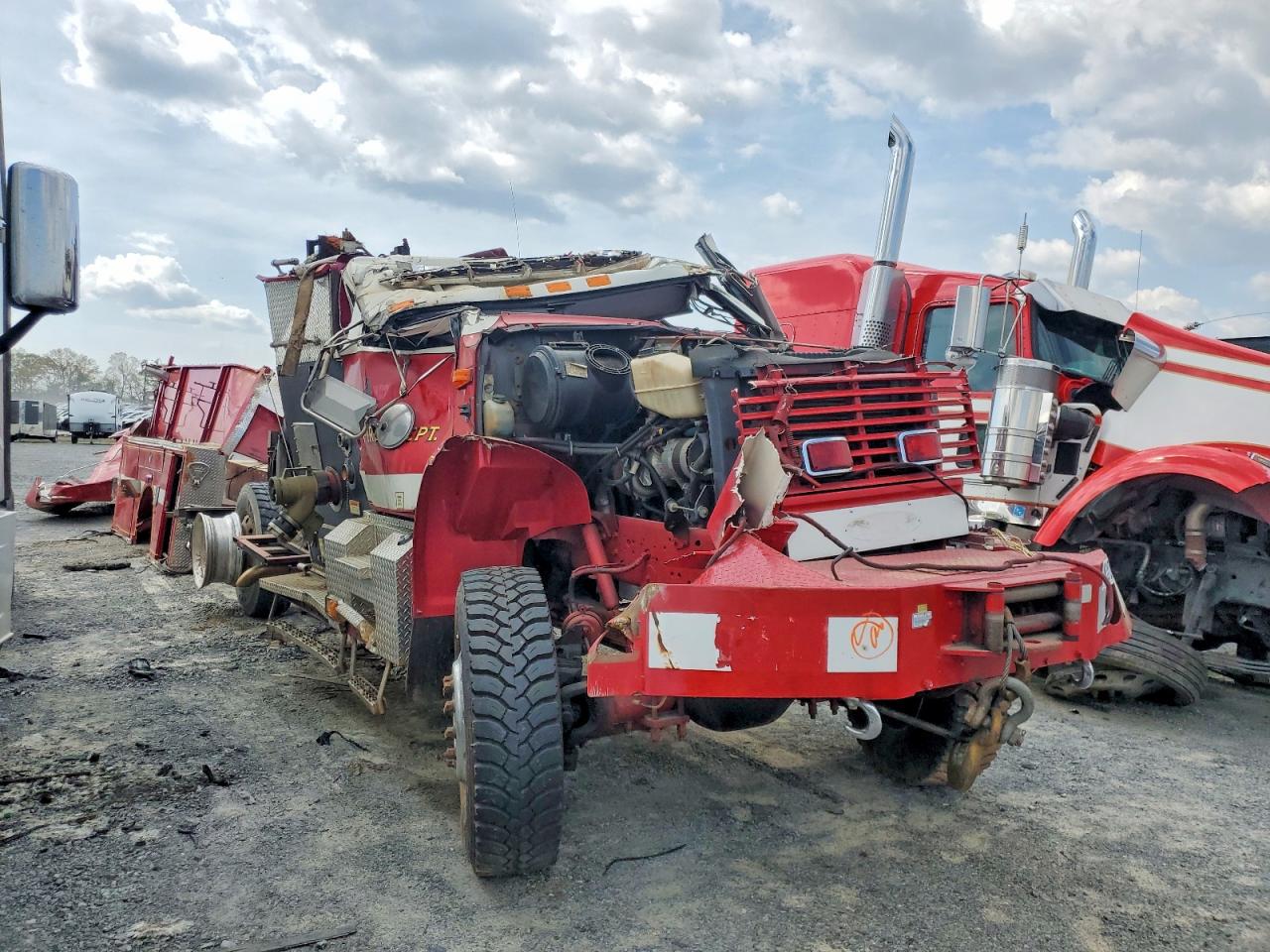 1999 INTERNATIONAL 4000 SERIE