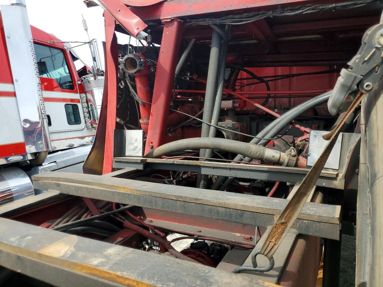 1999 INTERNATIONAL 4000 SERIE