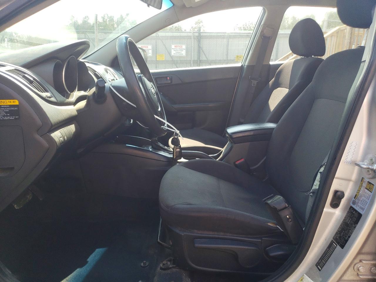 2011 KIA FORTE5 EX