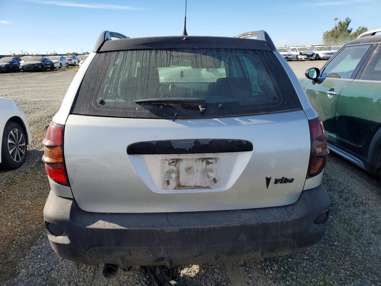 2004 PONTIAC VIBE