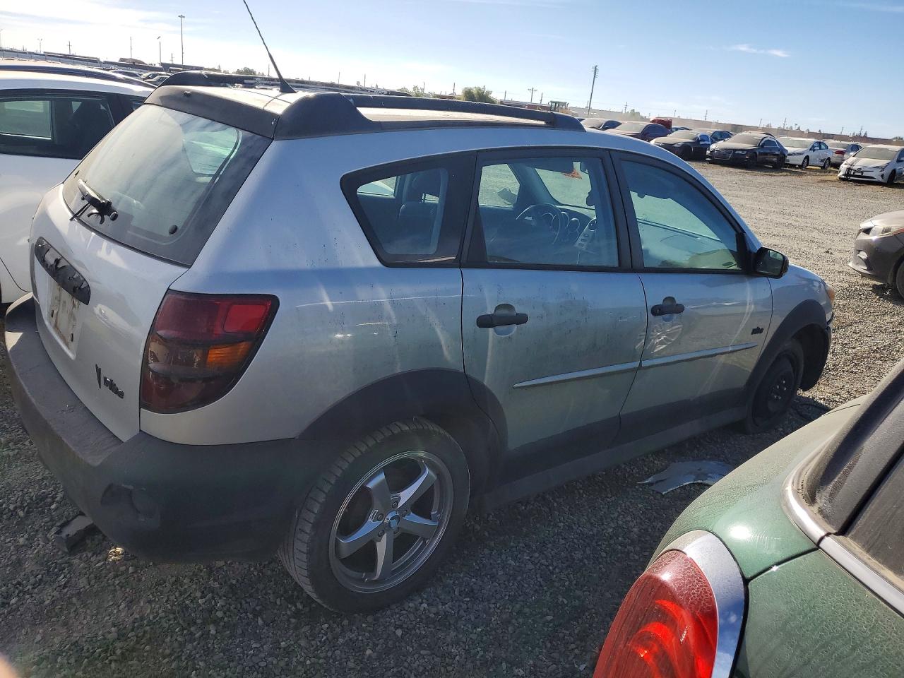 2004 PONTIAC VIBE
