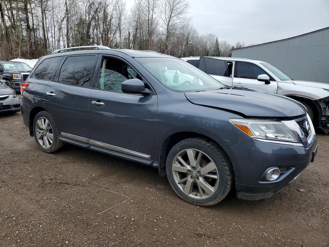 2014 NISSAN PATHFINDER