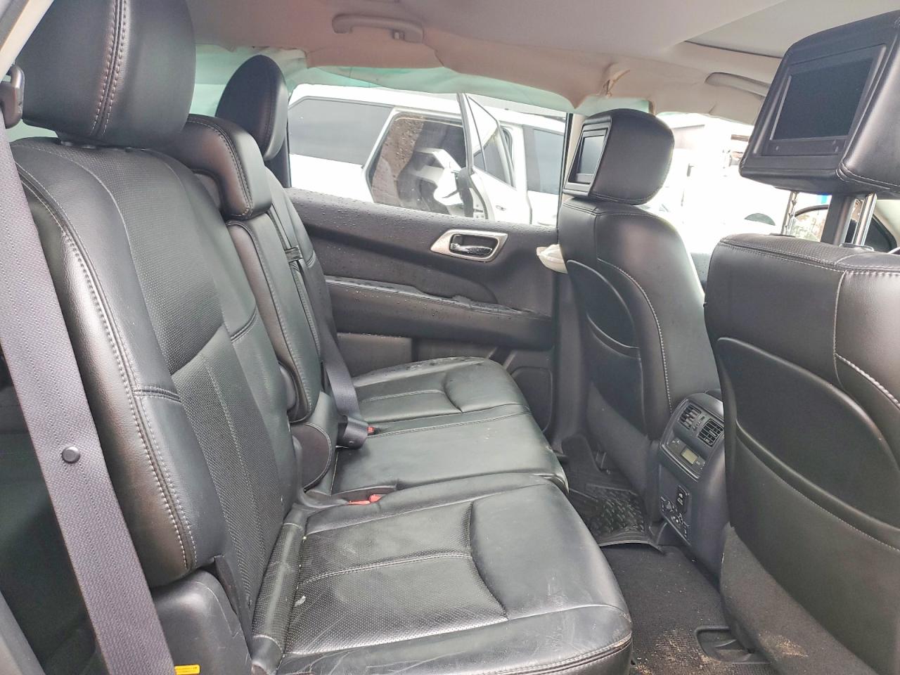 2014 NISSAN PATHFINDER
