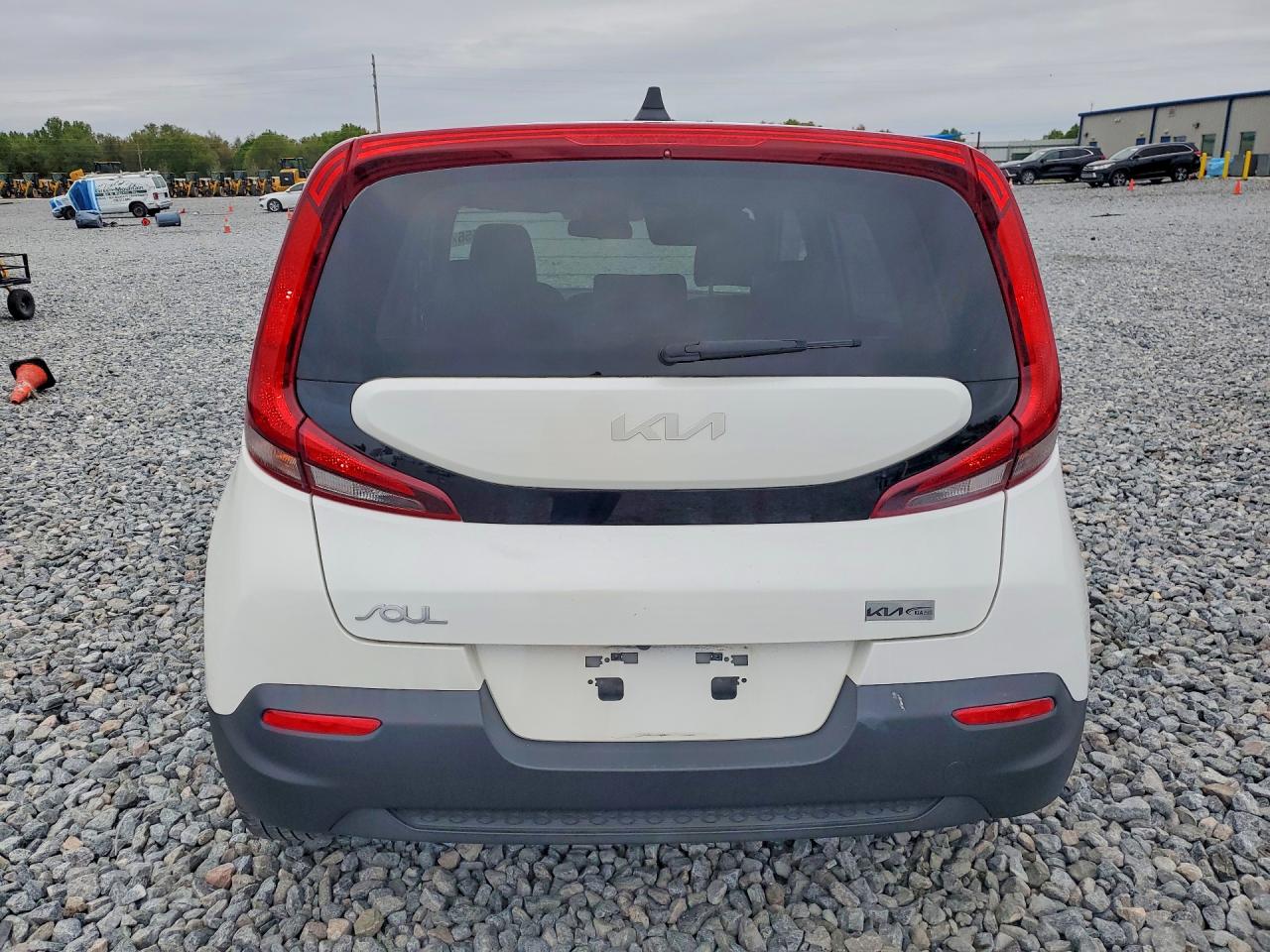 2022 KIA SOUL