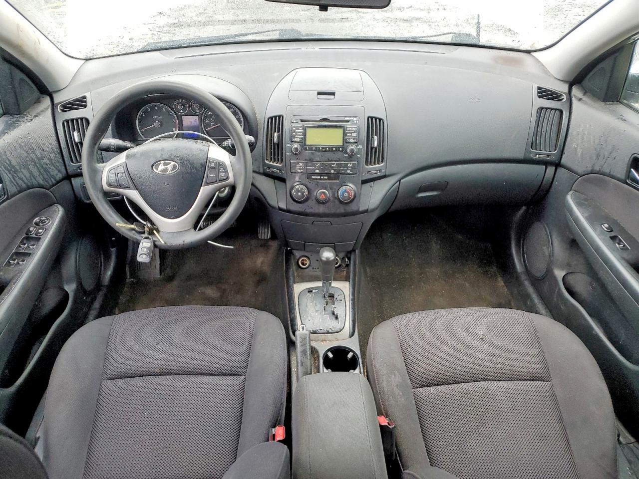 2012 HYUNDAI ELANTRA