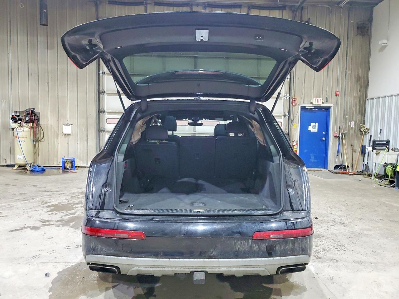 2017 AUDI Q7