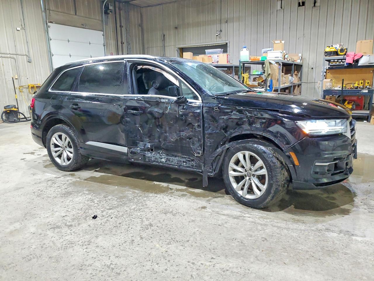 2017 AUDI Q7