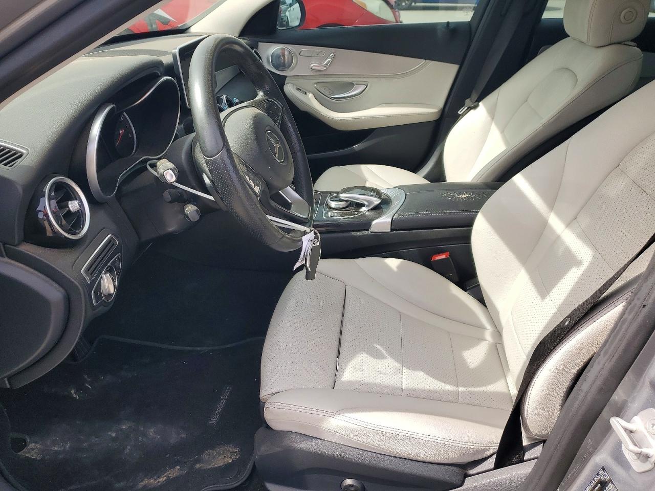 2015 MERCEDES-BENZ C-CLASS
