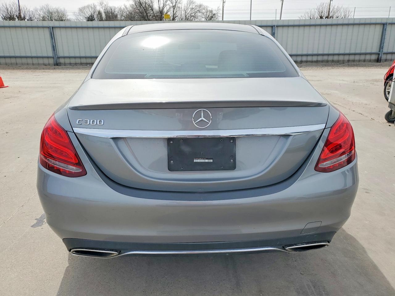 2015 MERCEDES-BENZ C-CLASS