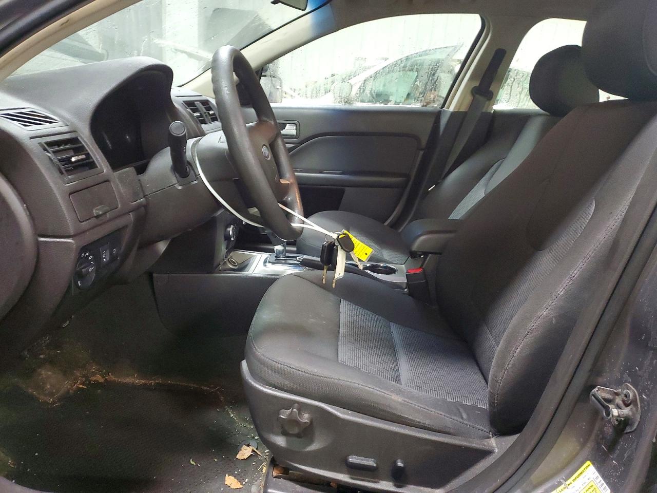 2011 FORD FUSION
