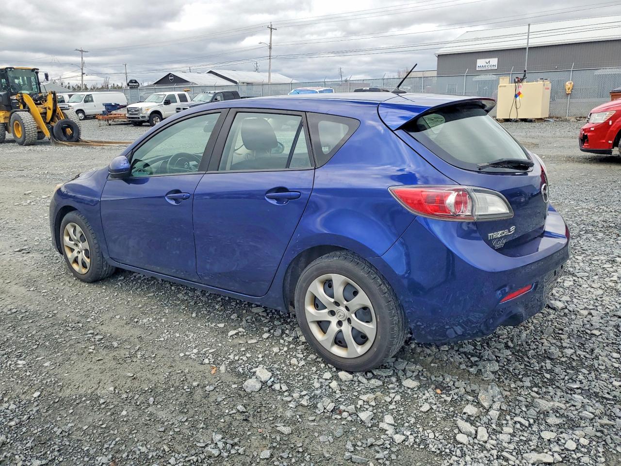 2012 MAZDA 3