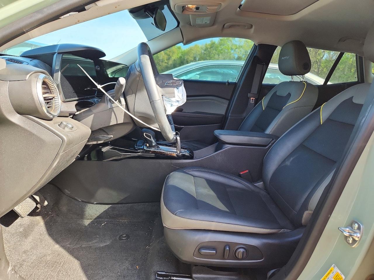 2025 CHEVROLET TRAX