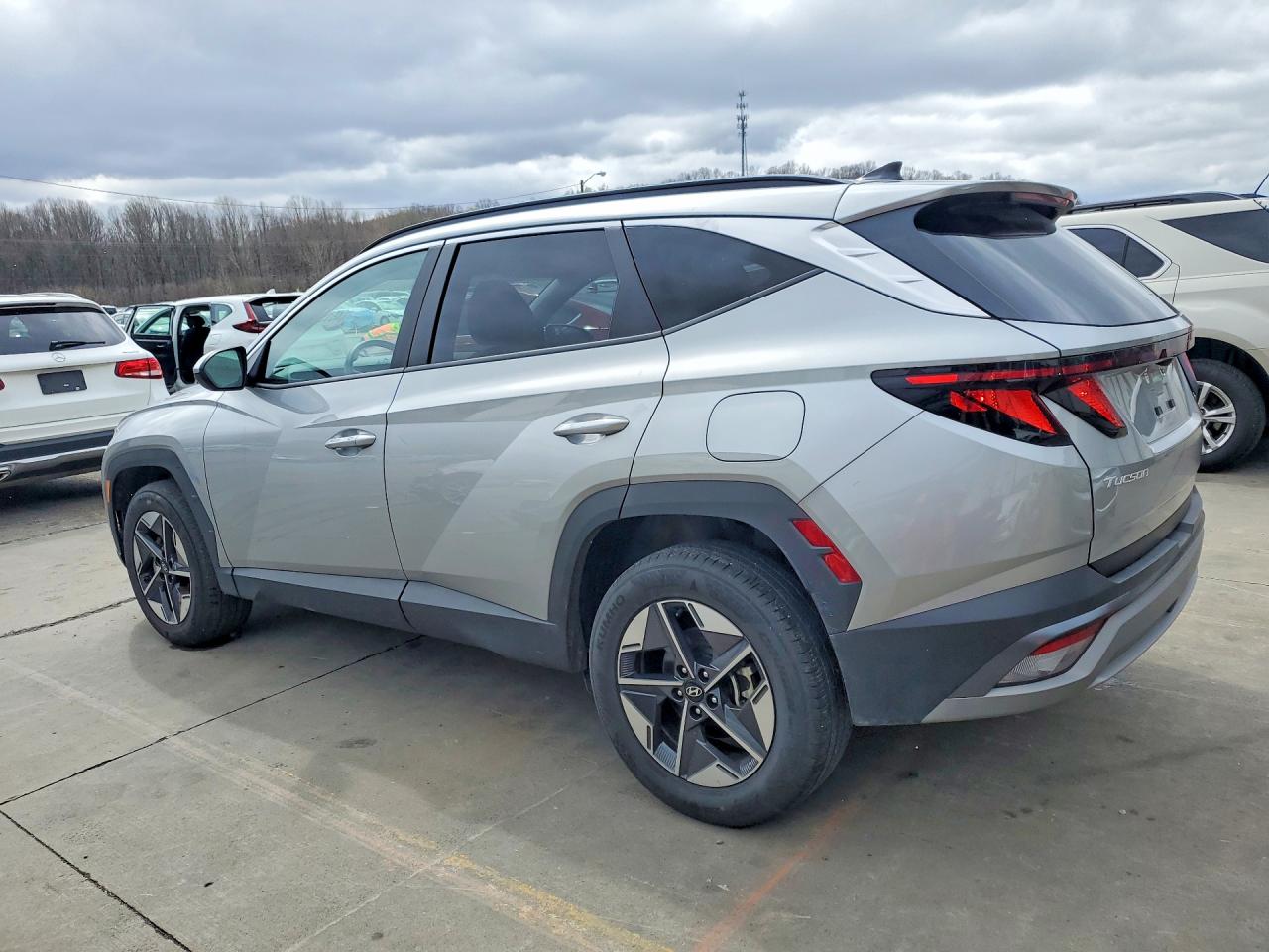 2025 HYUNDAI TUCSON