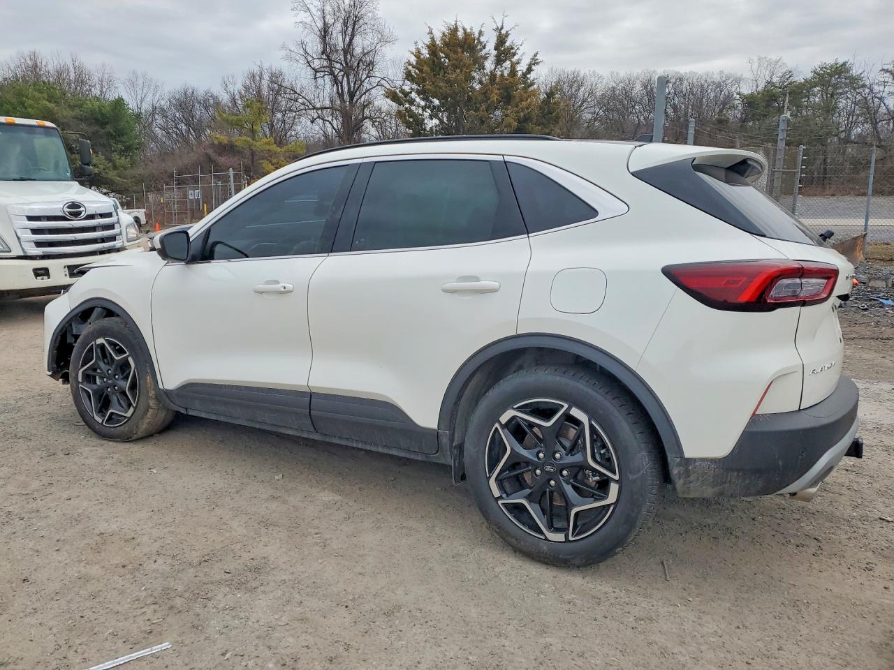 2026 FORD ESCAPE