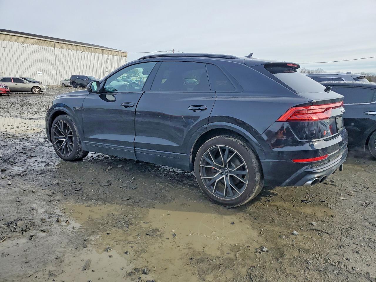 2021 AUDI SQ8