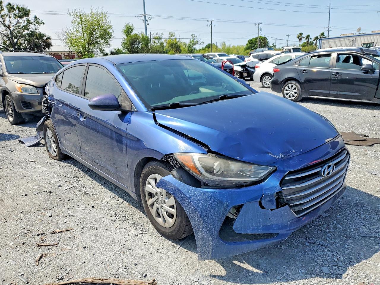 2017 HYUNDAI ELANTRA