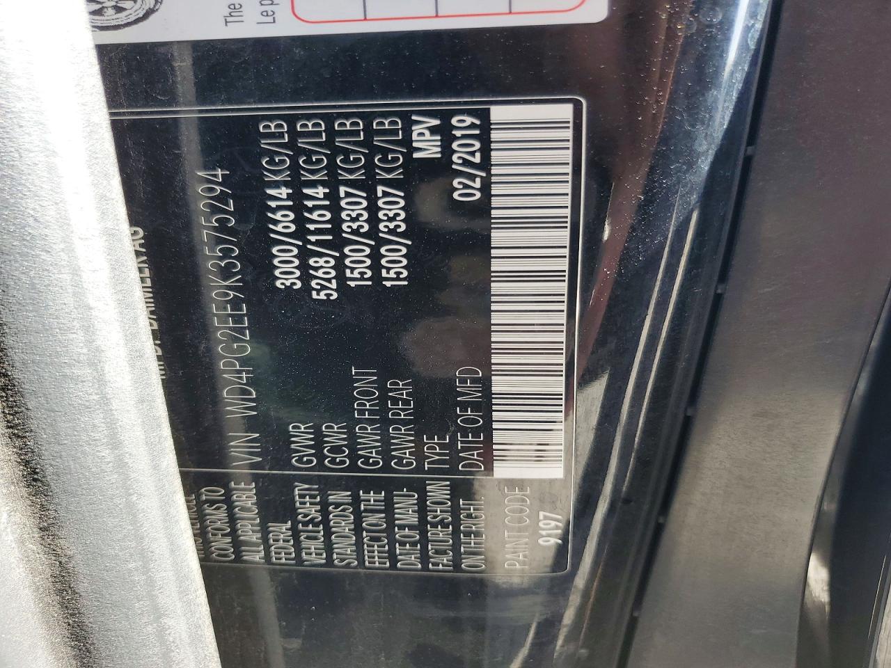 2019 MERCEDES BENZ METRIS