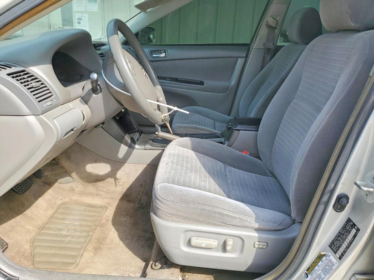 2005 TOYOTA CAMRY