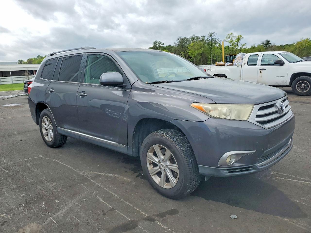 2012 TOYOTA HIGHLANDER