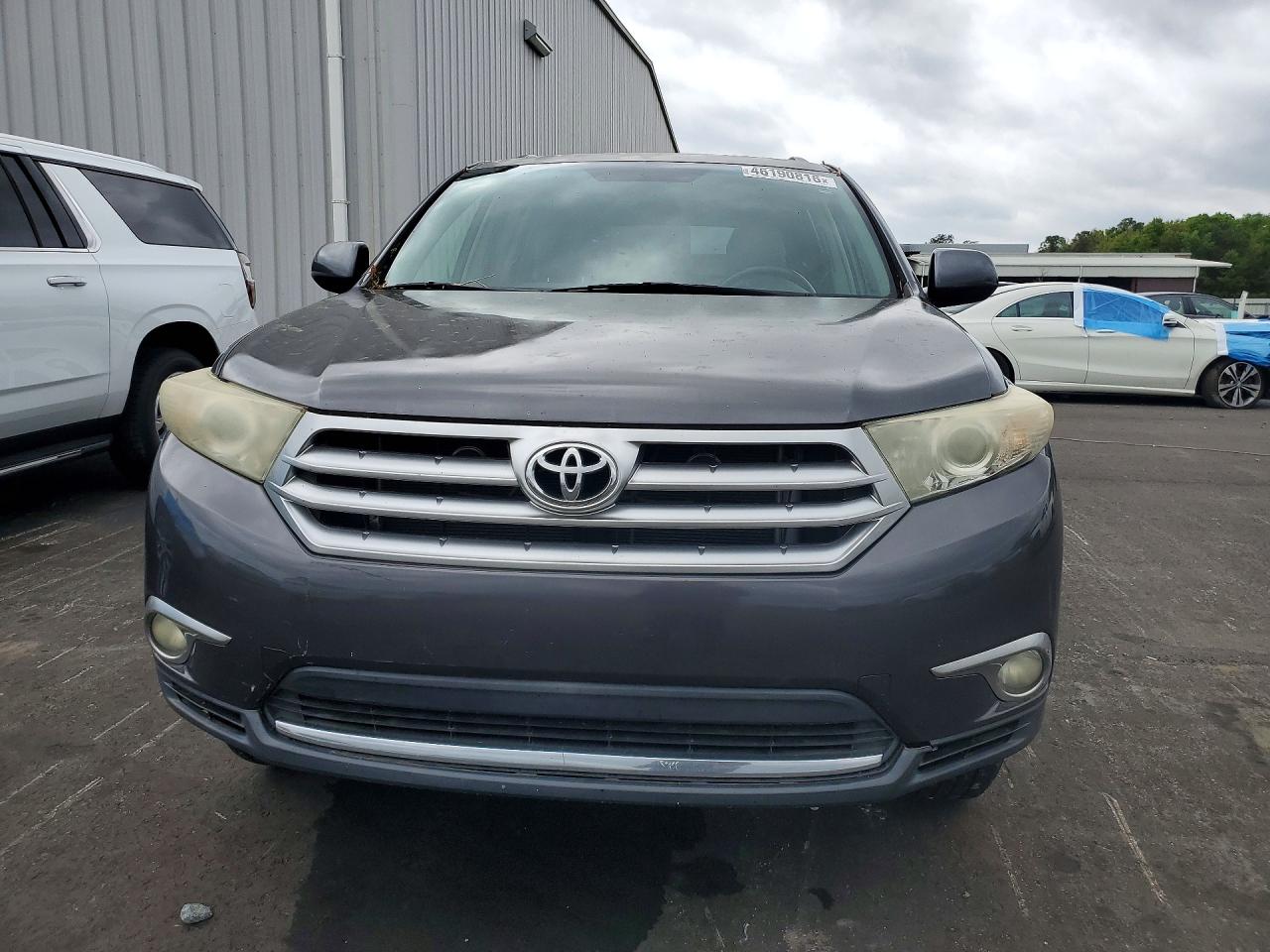 2012 TOYOTA HIGHLANDER