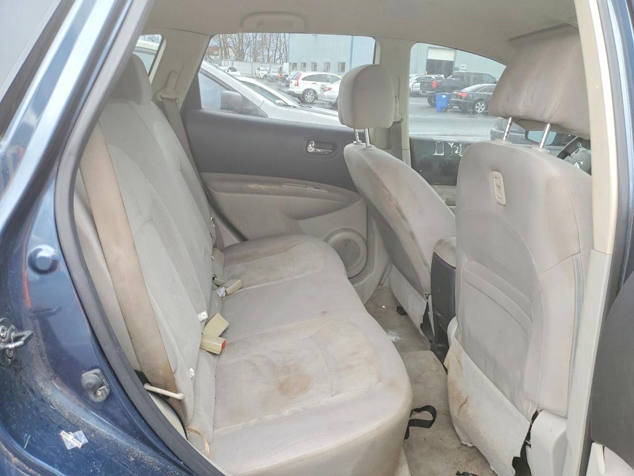 2013 NISSAN ROGUE
