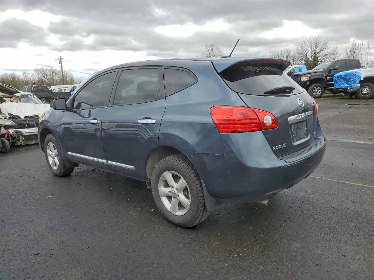 2013 NISSAN ROGUE