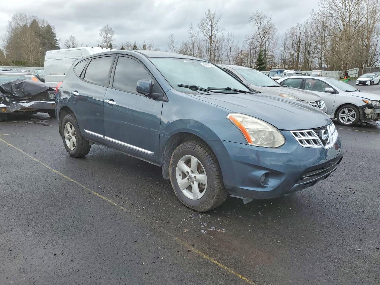 2013 NISSAN ROGUE