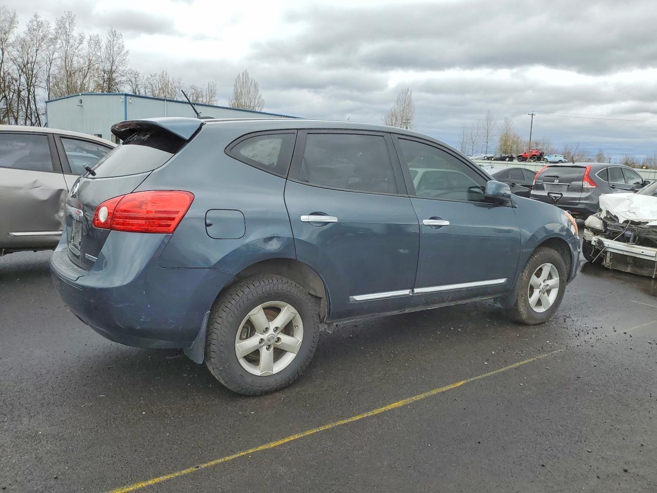 2013 NISSAN ROGUE