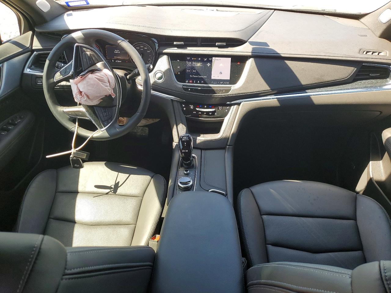 2025 CADILLAC XT5