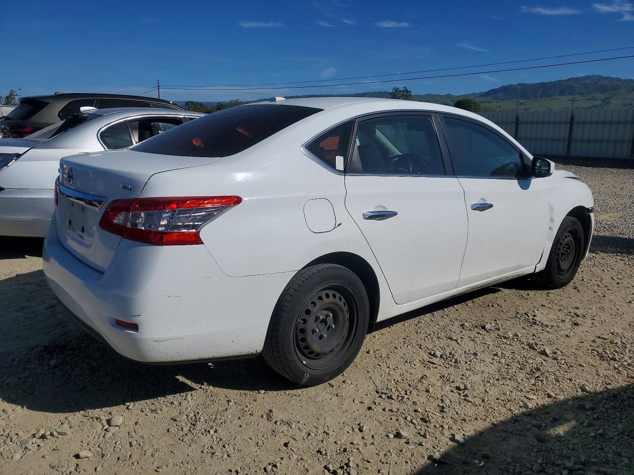 2015 NISSAN SENTRA