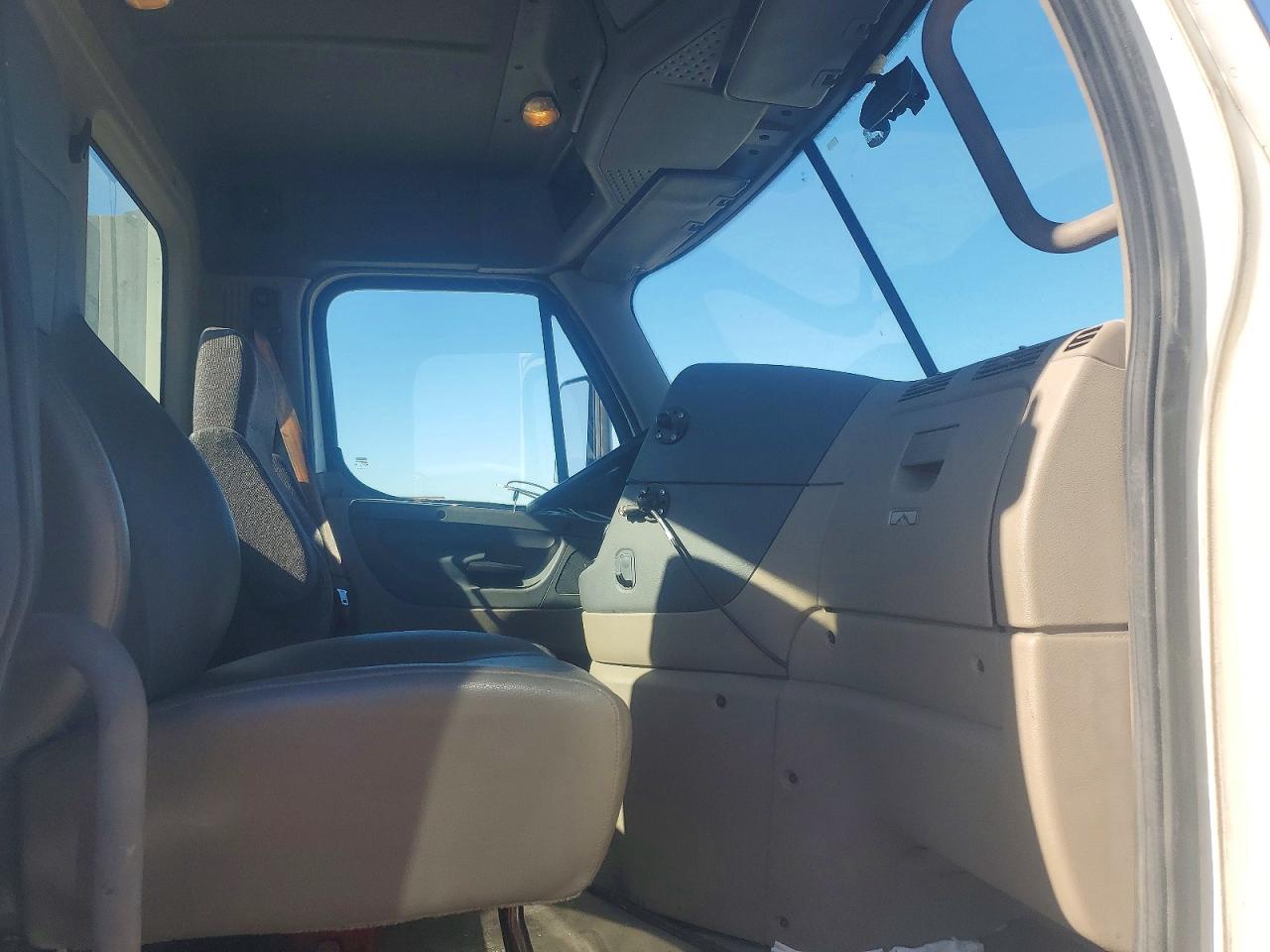 2016 FREIGHTLINER ALL OTHER