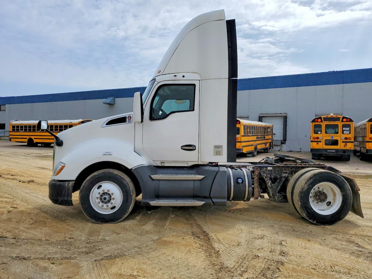 2016 KENWORTH ALL OTHER
