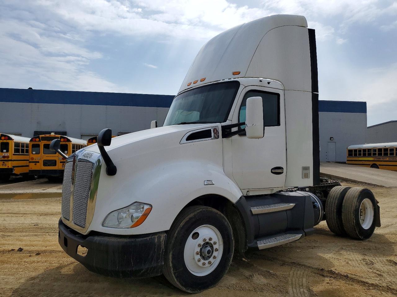 2016 KENWORTH ALL OTHER
