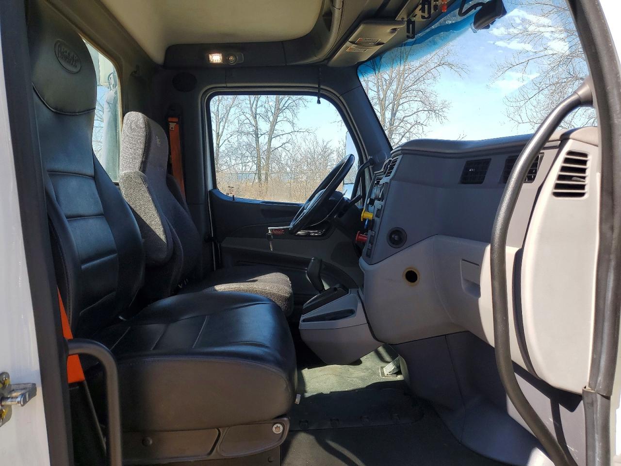 2017 PETERBILT ALL OTHER