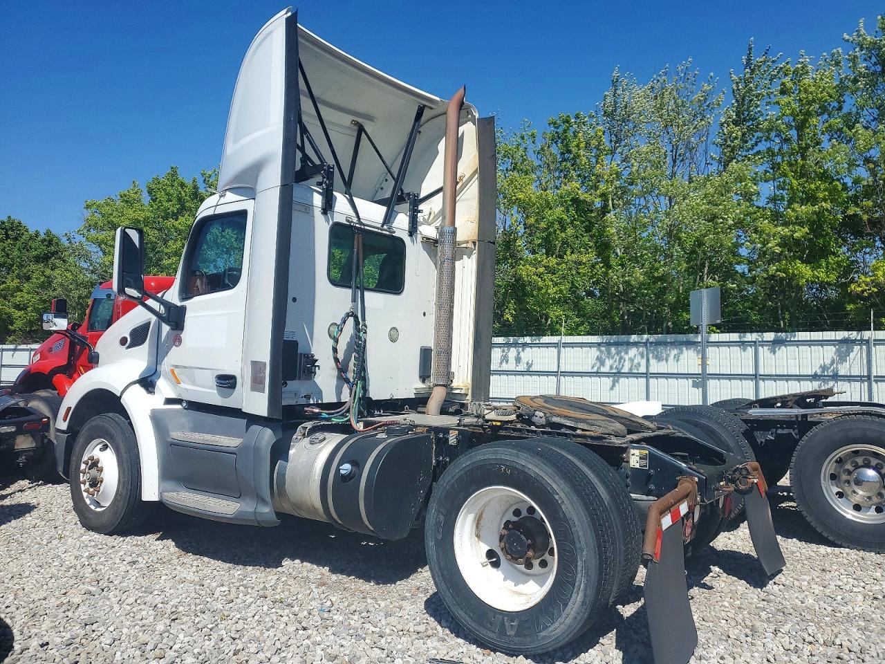 2016 PETERBILT ALL OTHER