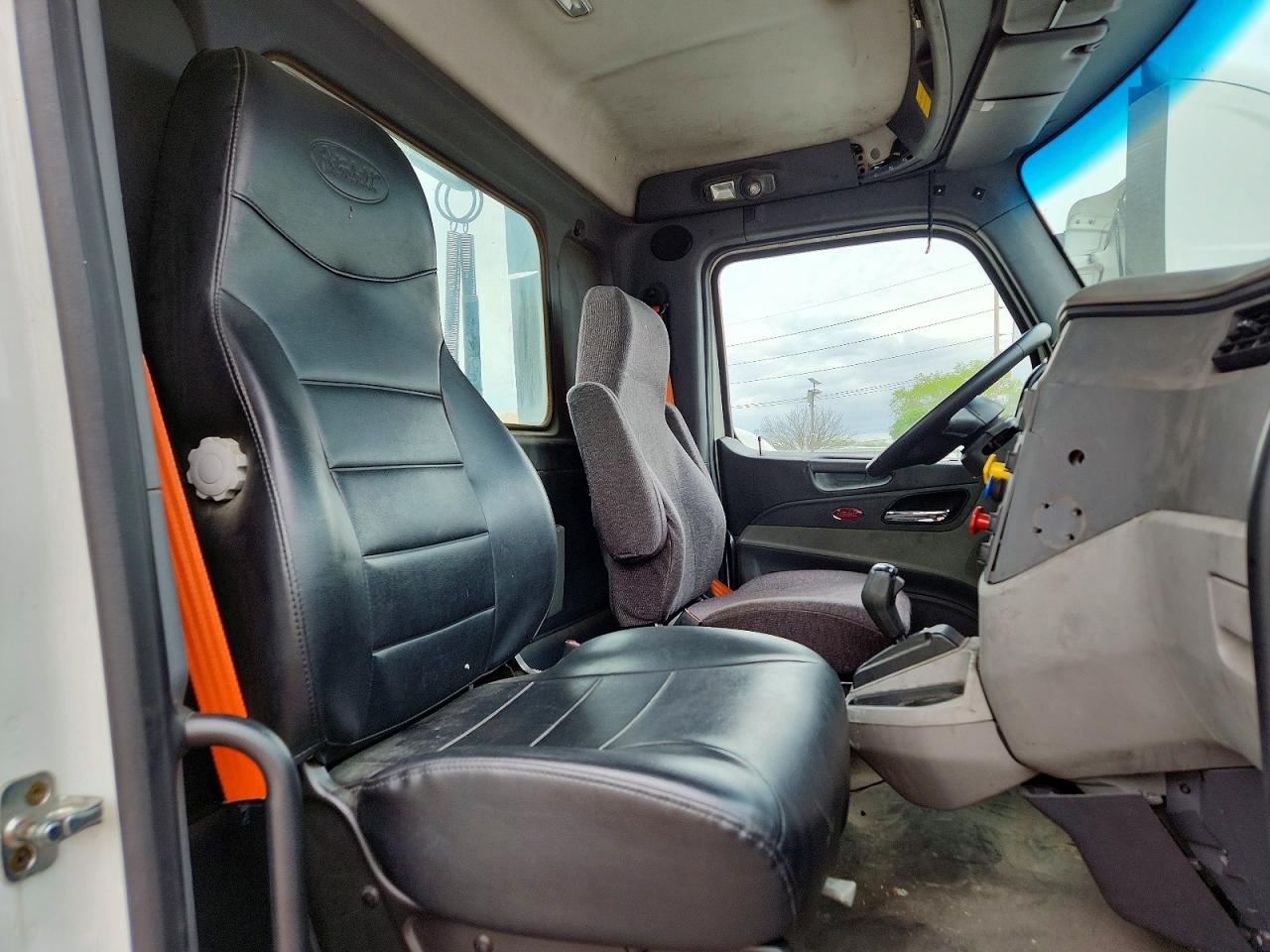 2016 PETERBILT ALL OTHER