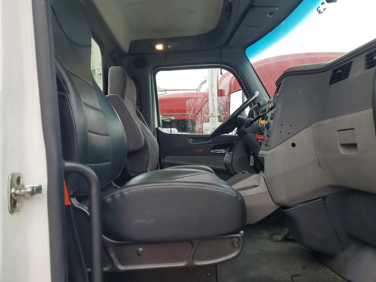 2016 PETERBILT ALL OTHER